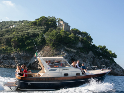 Gozzo - Tipica barca di Sorrento